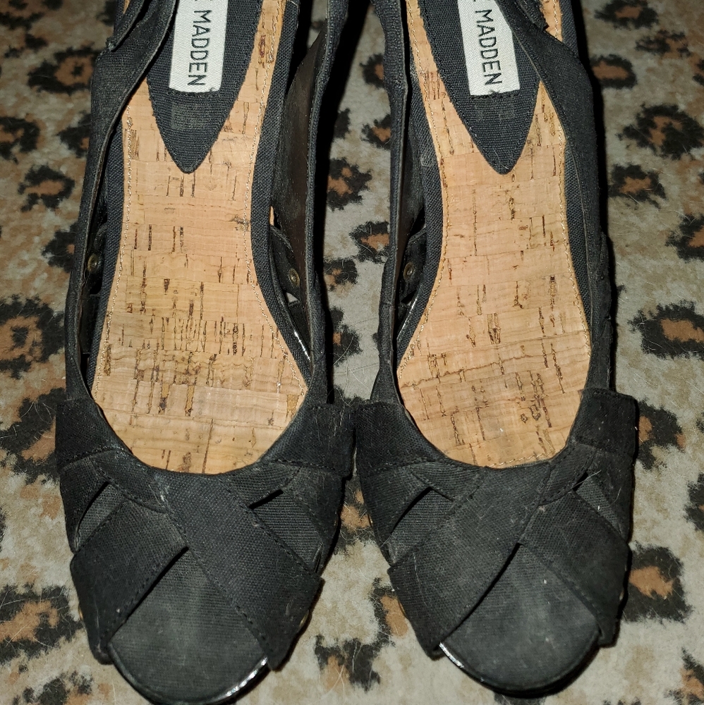 Steve Madden wedges